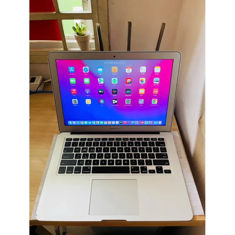 Macbook air 2017 13" i5/8gb/128gb 1039389
