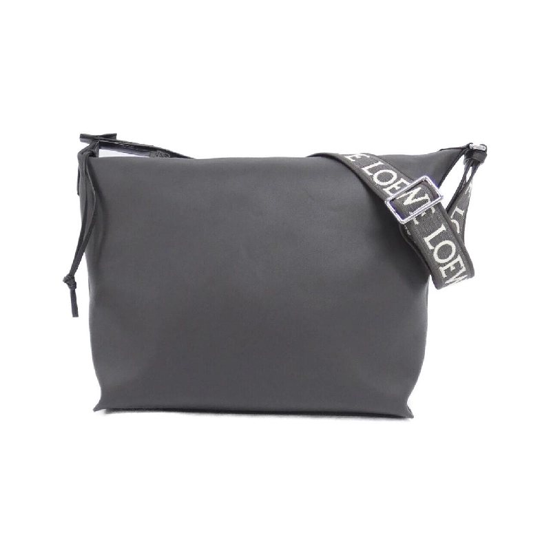 Túi đeo chéo Loewe Cubi B906K70X13 608470