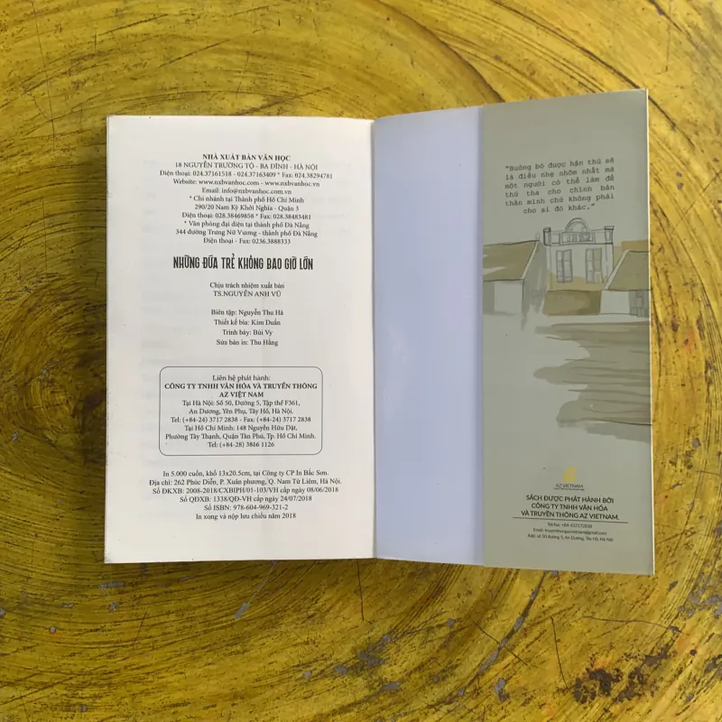 NHỮNG ĐỨA TRẺ KHÔNG BAO GIỜ LỚN - tản văn DƯƠNG MINH TUẤN 1022329