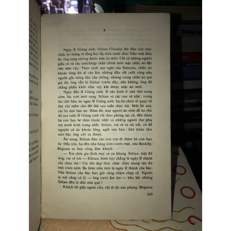 Cây đèn sắt - Đimitri Talép 932362