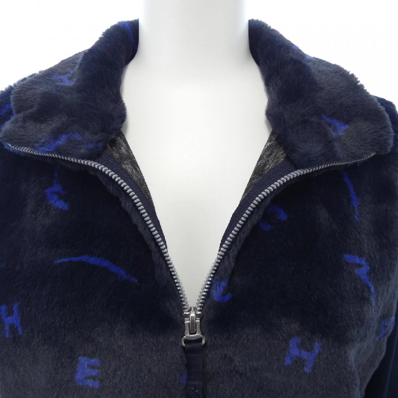 【Mã giảm giá】Áo khoác CHERVO 635015