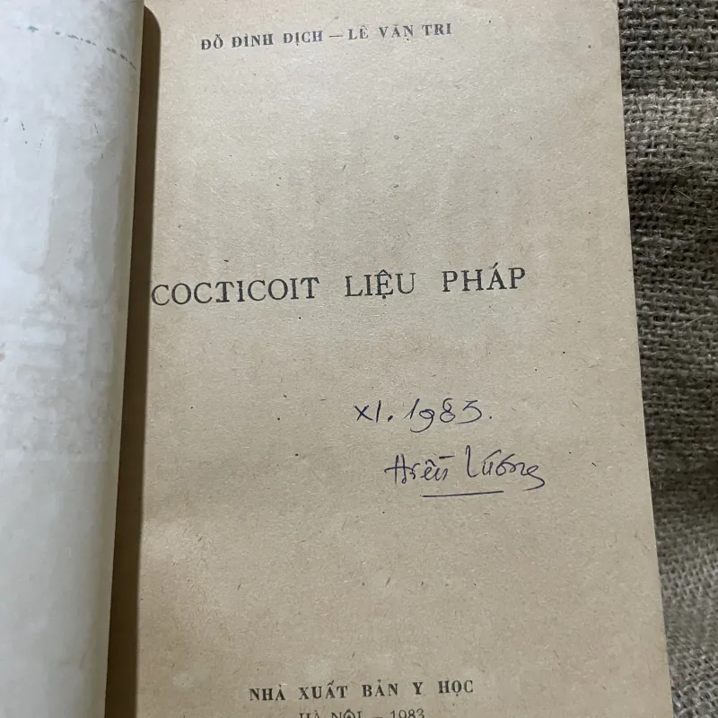 ĐỖ ĐÌNH ĐỊCH - LÊ VĂN TRI - COCTICOIT LIỆU PHÁP-150 trang  933032