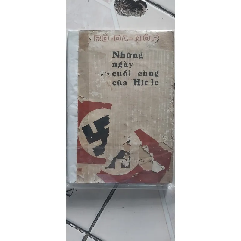 Những ngày cuối cùng của Hít Le 969734