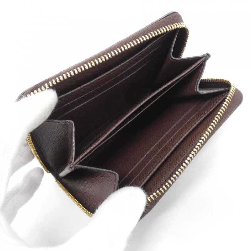 Ví tiền xu Louis Vuitton Damier Zippy N63070 620892