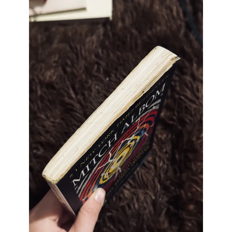 Năm người trên thiên đường 973329