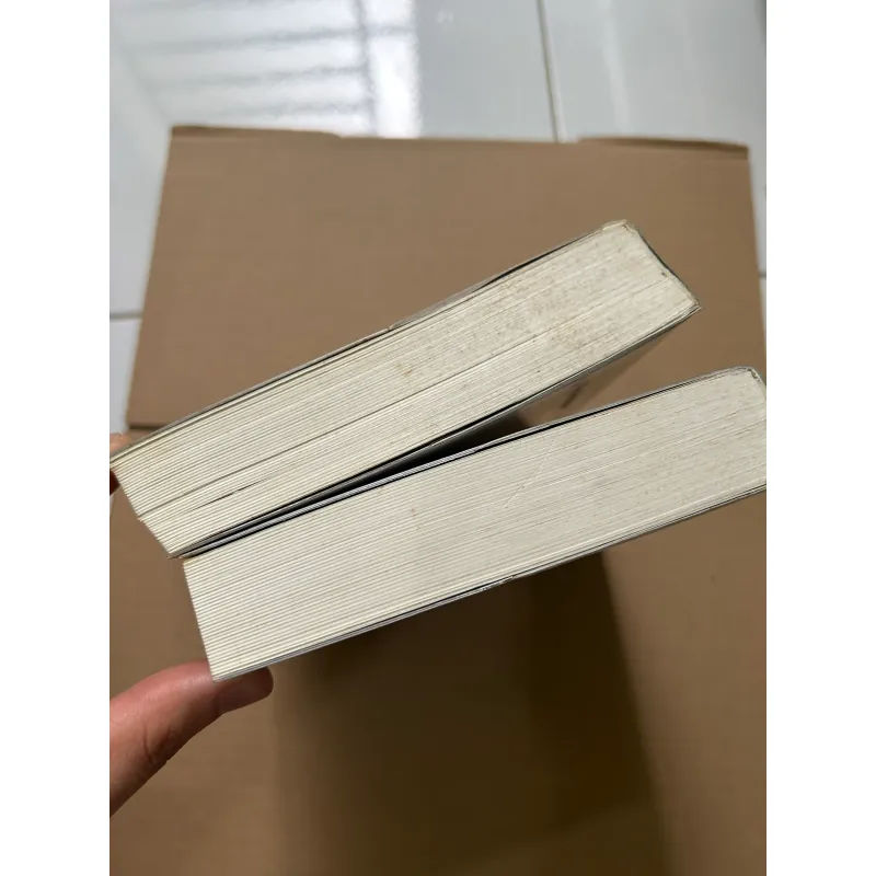 Đừng nói chuyện với cô ấy  976993