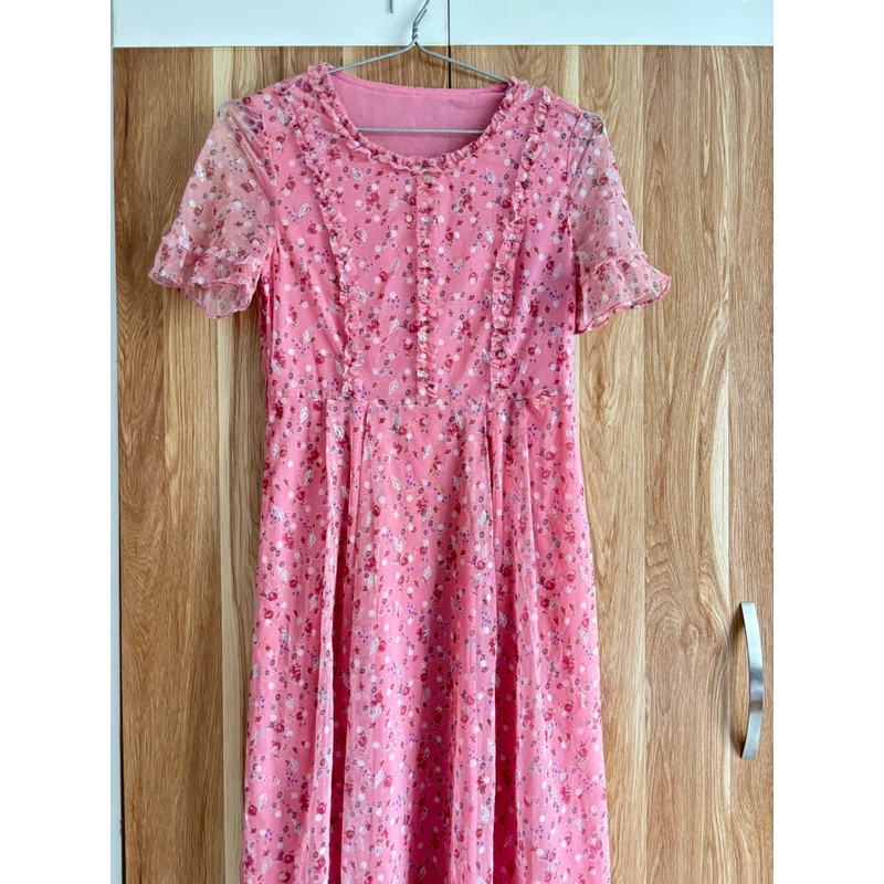 Đầm tơ hồng nhẹ nhàng, duyên dáng 462671
