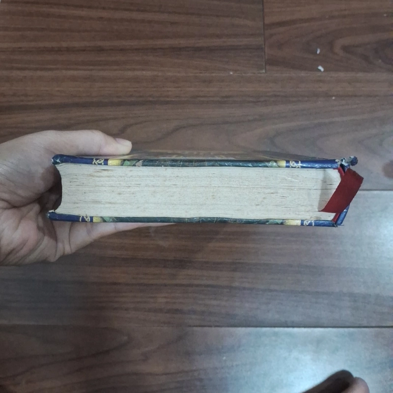 Cấm cung diễm sử 508032