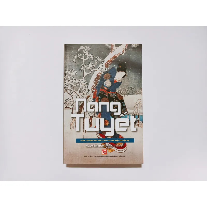 Tuyển tập văn thơ Nàng Tuyết tập hợp tác phẩm của mười hai tác giả Nhật Bản 716571