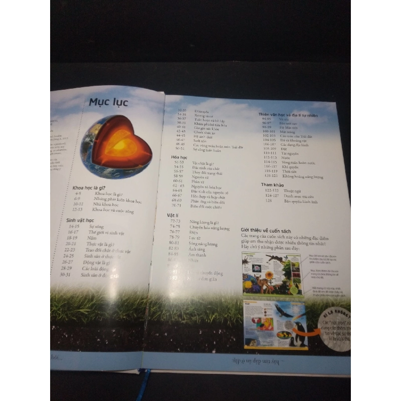 Bách khoa khoa học mới 85% bẩn nhẹ , bìa cứng HCM0311 912256