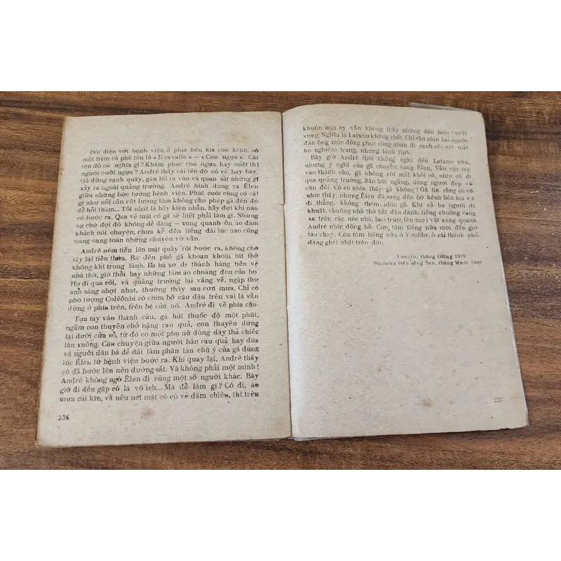 Tiểu thuyết VENISE EN HIVER - Vơ-ni-do mùa đông (Nhà văn Pháp-Algeria Emmanuel Roblès) 732967