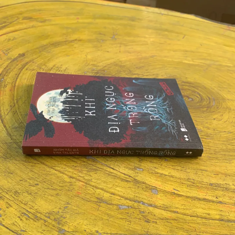KHI ĐỊA NGỤC TRỐNG RỖNG- nhóm tác giả viva talents  782472