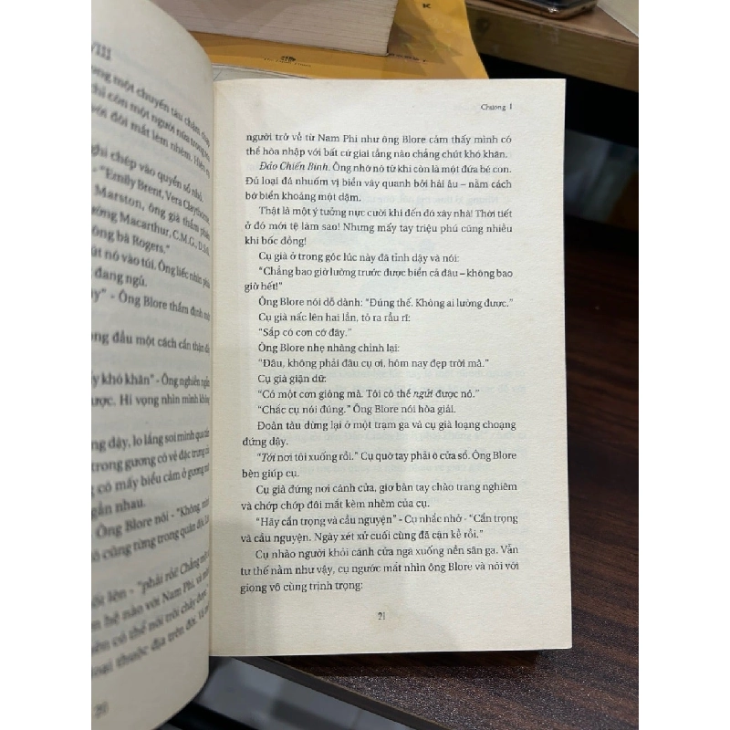 Mười người đã đen nhỏ -Việt Hà dịch 797210