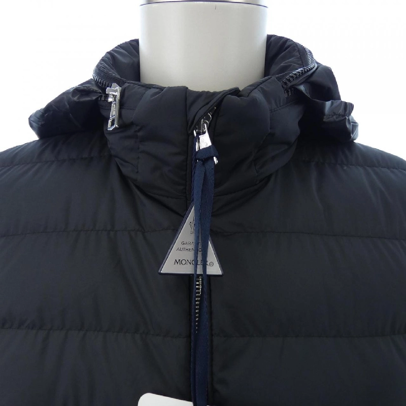 Áo khoác lông vũ MONCLER - Hàng hiệu Chính hãng 898871