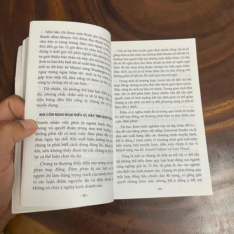 II Tựa sách: Những Điều Trường Harvard Vẫn Không Dạy Bạn - MARK H McCORMACK - 2011 446857
