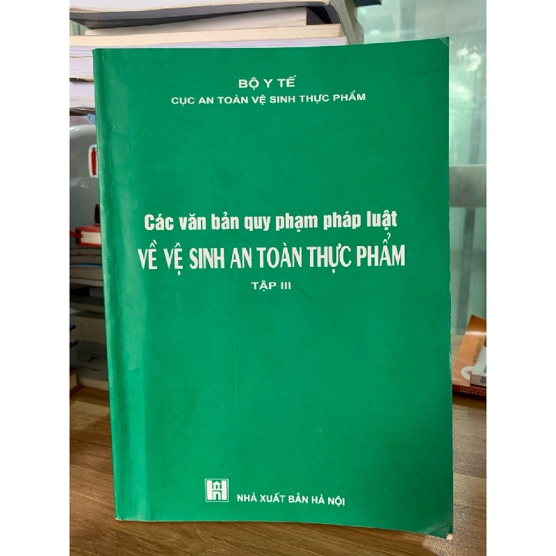 Combo Sách Cũ Mecobooks: Các văn bản quy phạm pháp luật về vệ sin và 18 cuốn khác 990014