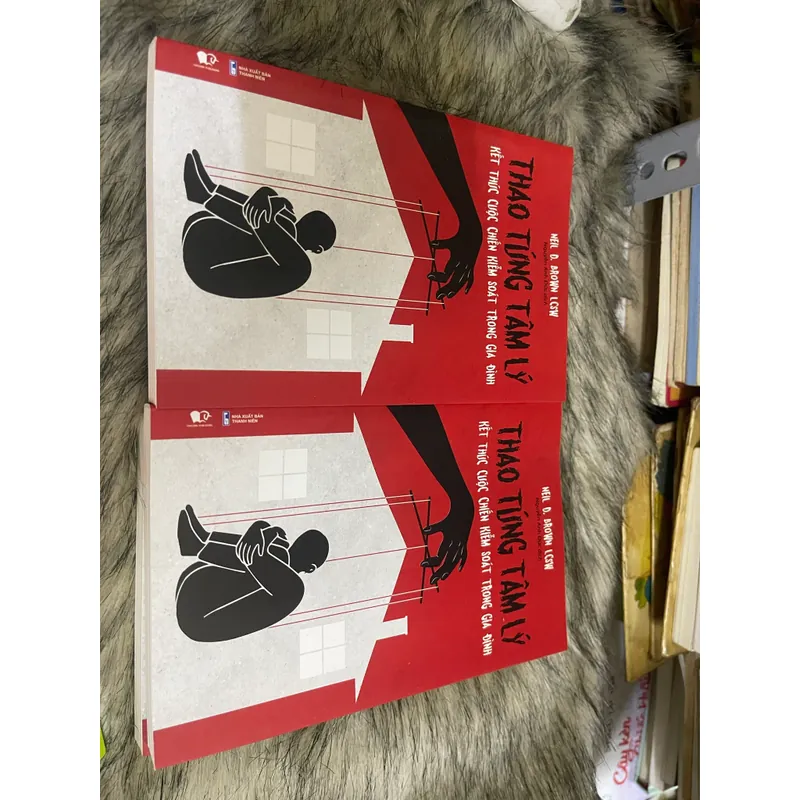 Thao túng tâm lý  558706