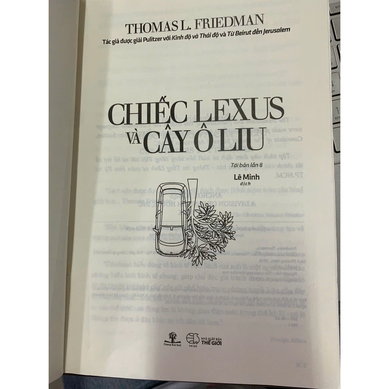 CHIẾC LEXUS VÀ CÂY OLIU 496032