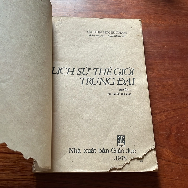 II Sách Xưa: Lịch Sử Thế Giới Trung Đại (Tập 1) - Đặng Đức An, Phạm Hồng Việt - 1978 504452