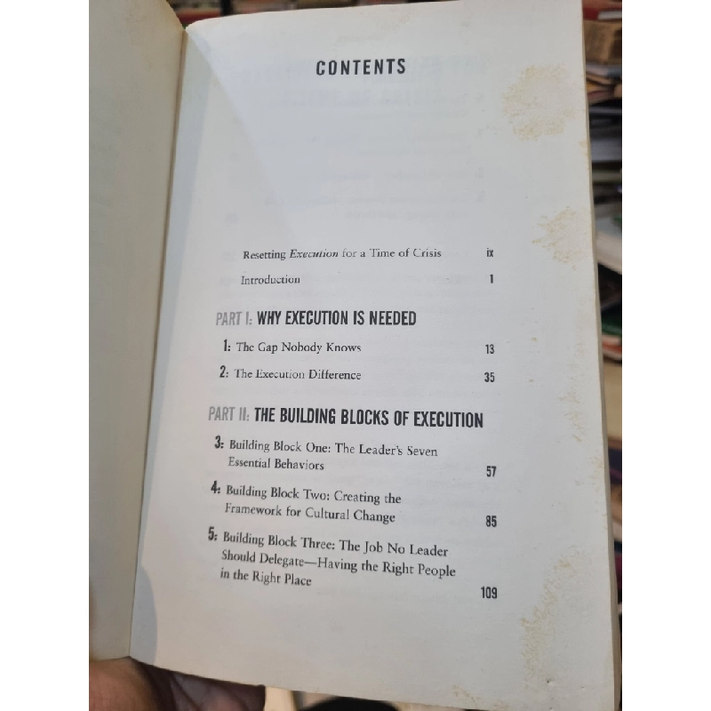 Execution : The Discipline of Getting Things Done - Larry Bossidy & Ram Charan 331148