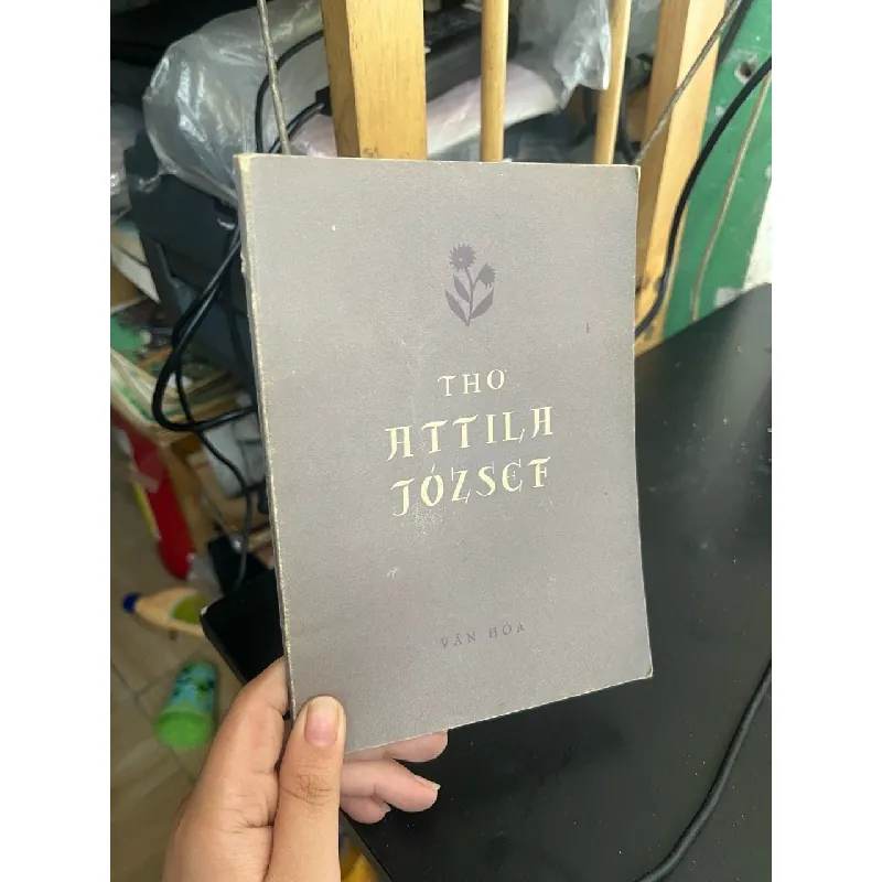 Thơ Attila Jozsef 568406