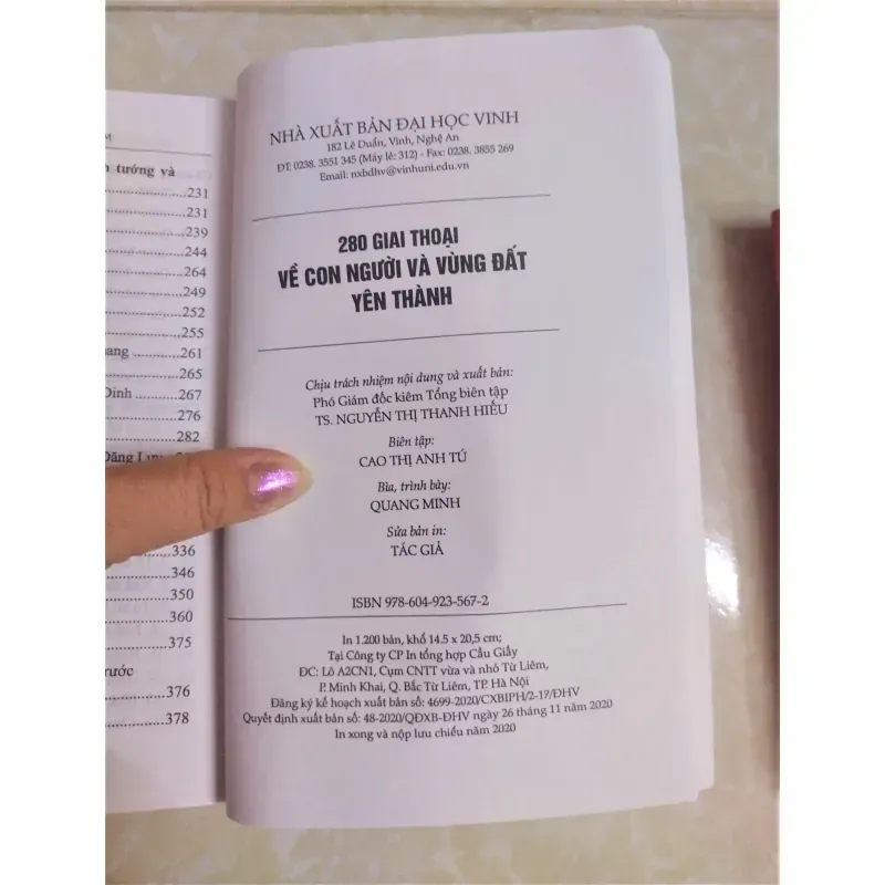 Sách: 280 Giai thoại về con người và vùng đất Yên Thành - TG: Nguyễn Tâm Cẩn, Phan Bá Hàm 929297