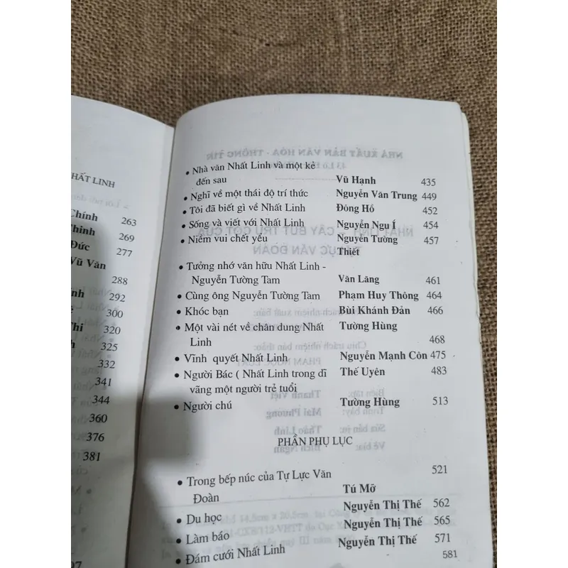 NHẤT LINH - CÂY BÚT TRỤ CỘT CỦA TỰ LỰC VĂN ĐOÀN 705100