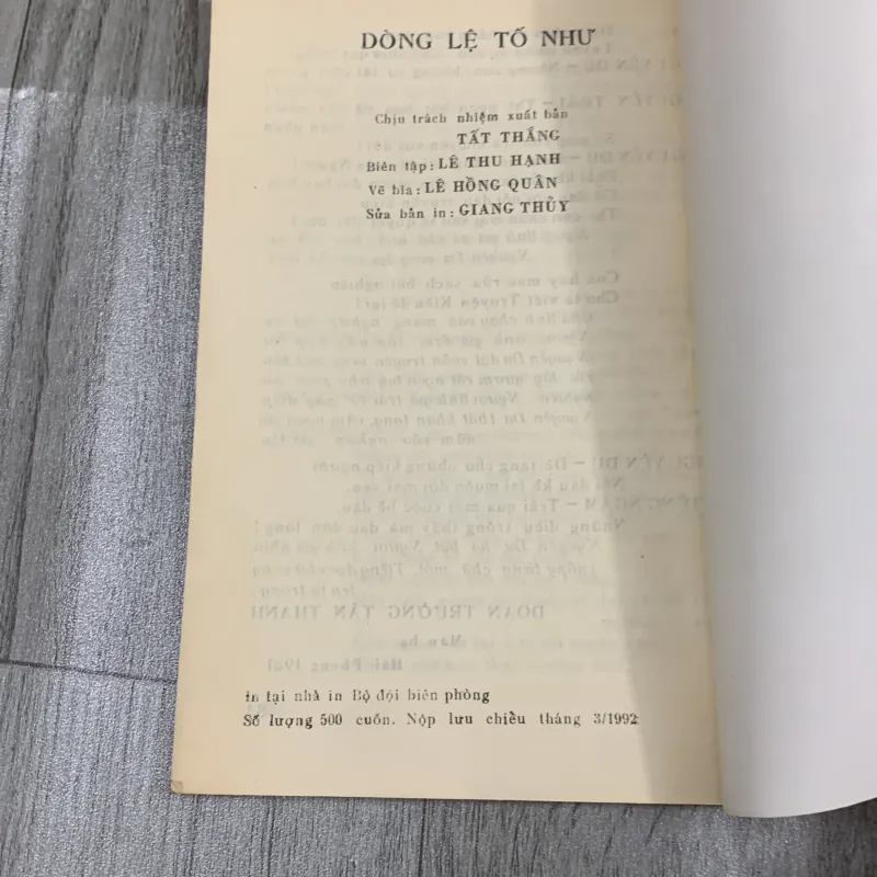 Dòng lệ tố như - trần đình ngôn. Có chữ ký tặng. 3b2 1040646