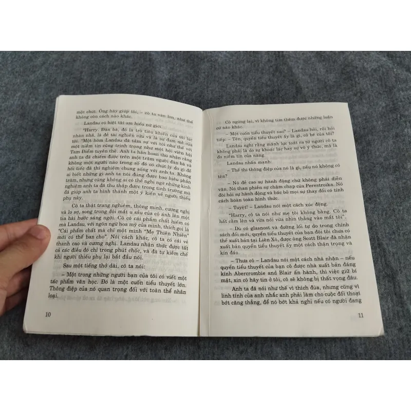ĐỢI CHỜ - JOHN LE CARRÉ 574637