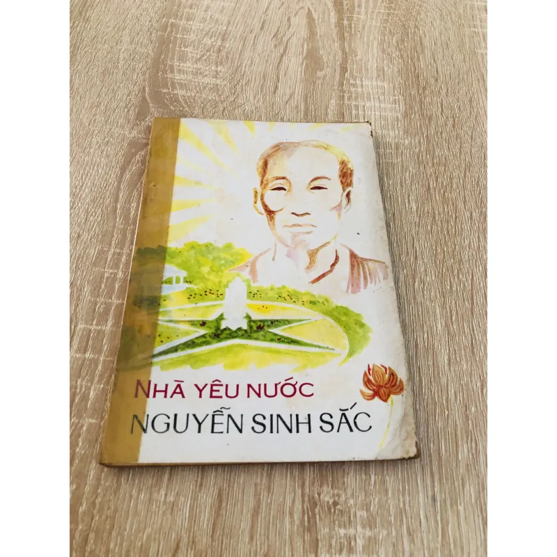 NHÀ YÊU NƯỚC NGUYỄN SINH SẮC 960152