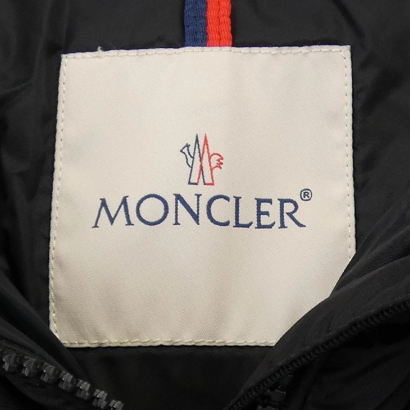 Áo khoác lông vũ MONCLER FLAMMETTE 626871