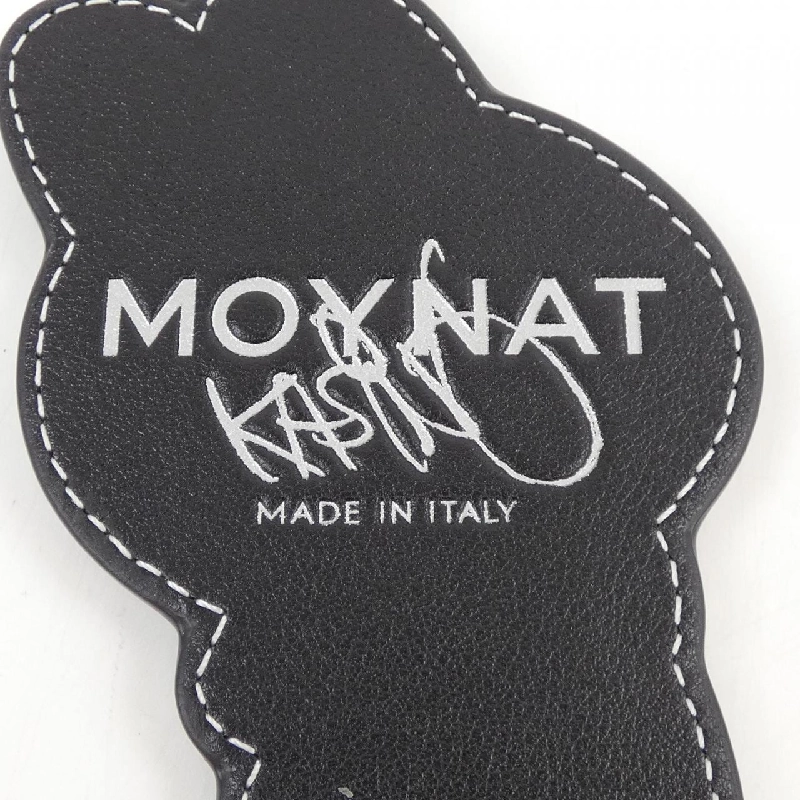 MOYNAT LABUBU Charm - Hàng hiệu Authentic 831161