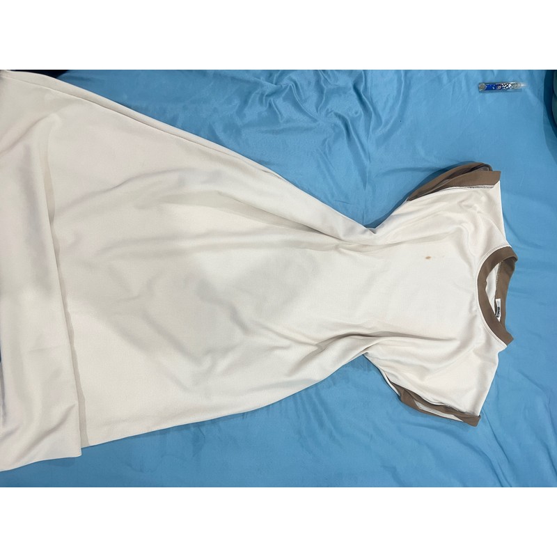 Váy tay hến, size M, màu nude 68125