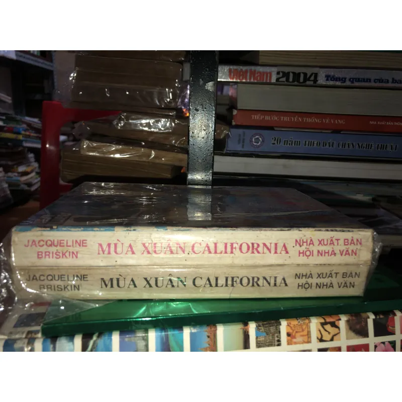 Mùa xuân California - J. Briskin 786937