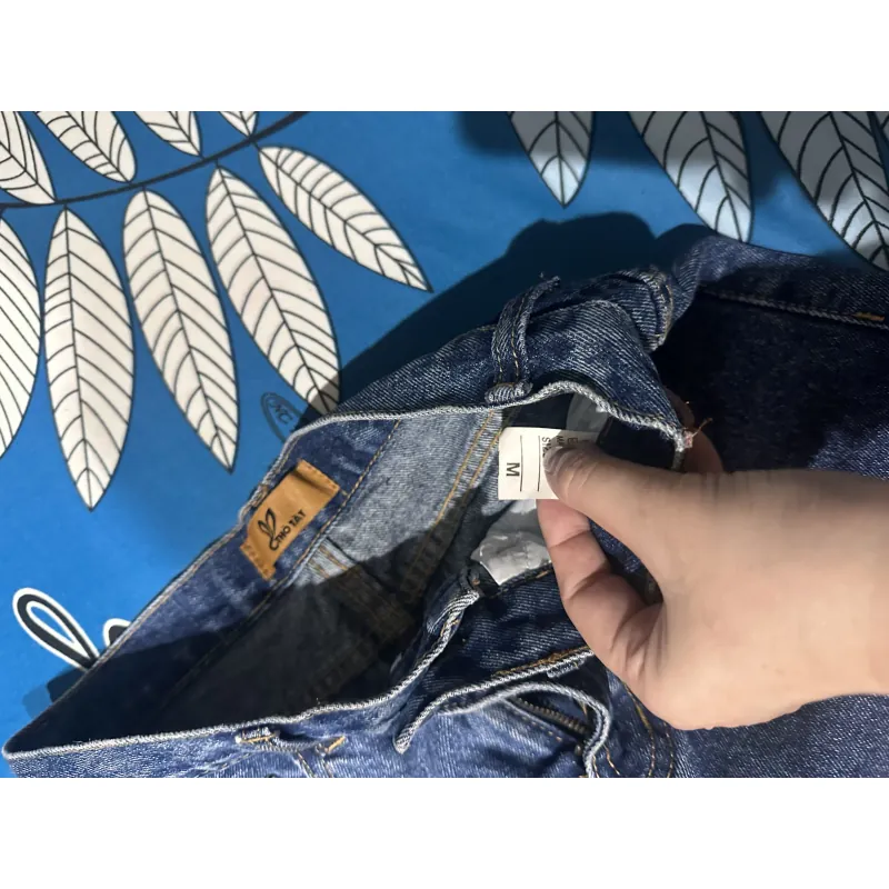 Quần đùi mới size M mua ở thỏ Tây passs 90k 929289