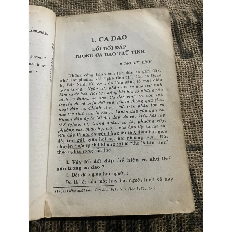 Phê bình văn học: Ca dao  1009374