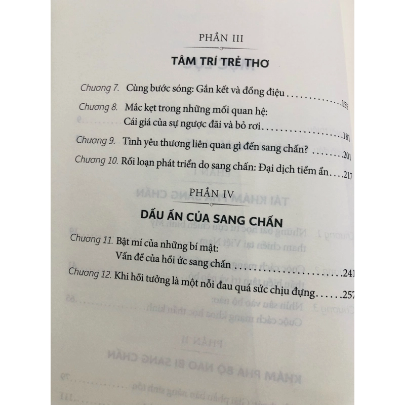  SANG CHẤN TÂM LÝ – HIỂU ĐỂ CHỮA LÀNH Tác giả: Bessel Van Der Kolk  482844