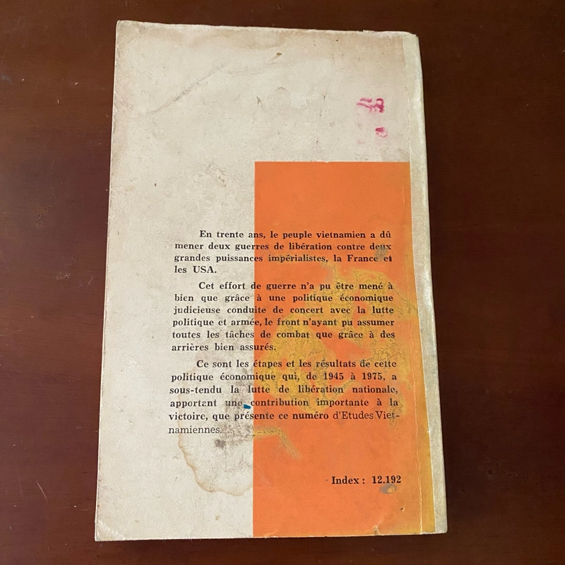 Etudes Vietnamiennes: Politique economique et Guerre de liberation nationale 473725