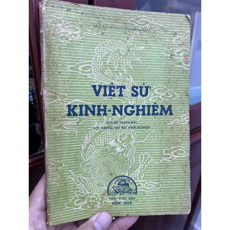 Việt sử kinh nghiệm - Nguyễn Văn Hầu 776931