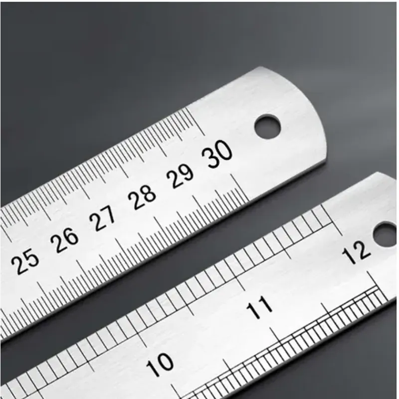 Thước Kẻ Thép Inox 100% Chính Xác, loại 20cm 1013700