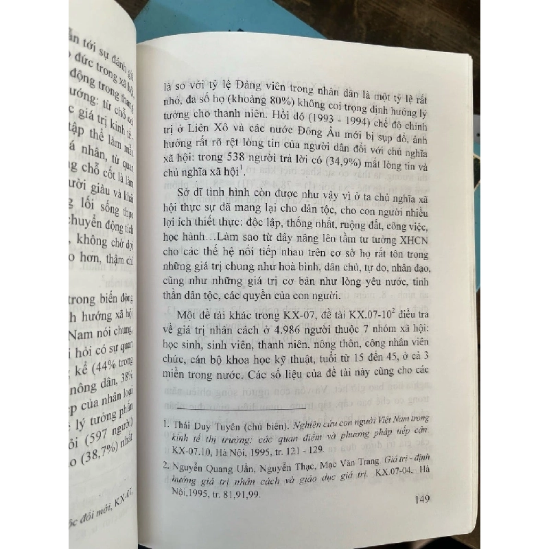 Nghiên cứu giá trị nhân cách theo phương pháp Neo Pi-R cải biên - Phạm Minh Hạc chủ biên 353758