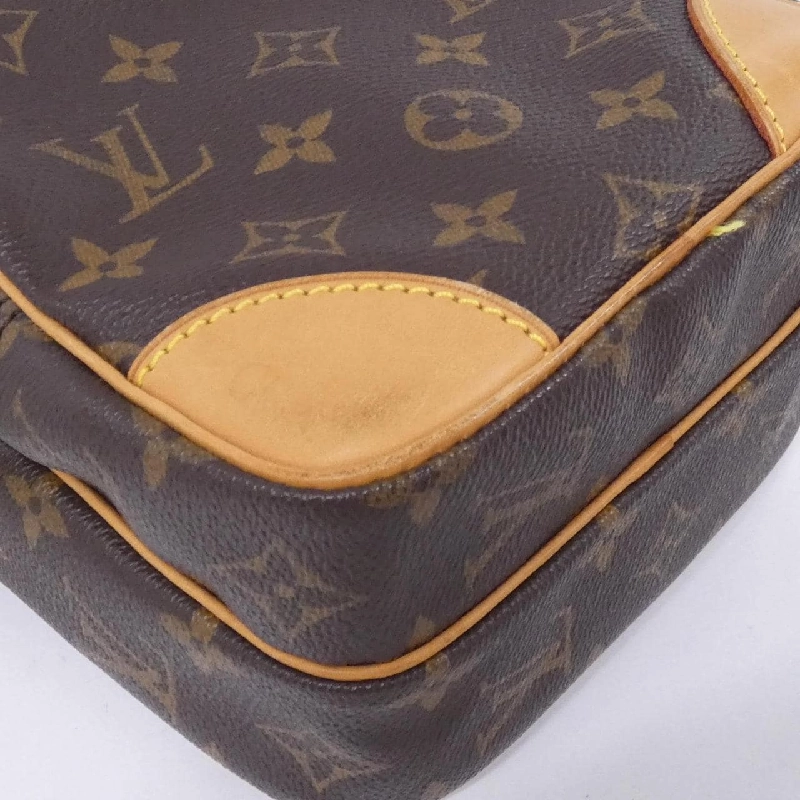 Túi đeo vai Louis Vuitton Monogram Amazon M45236 613243