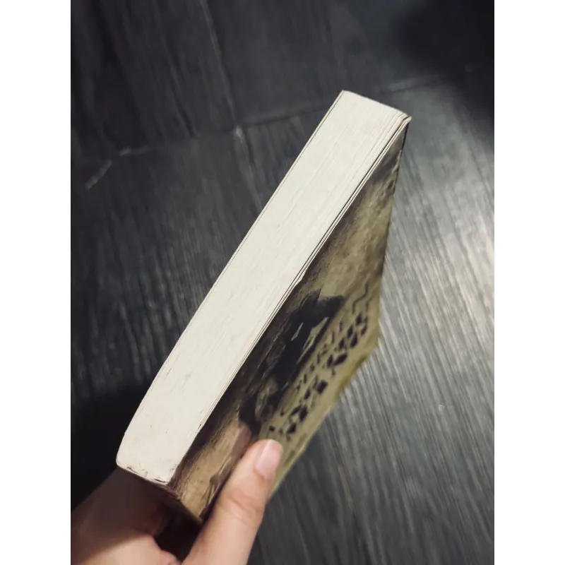 Những thứ họ mang 606680