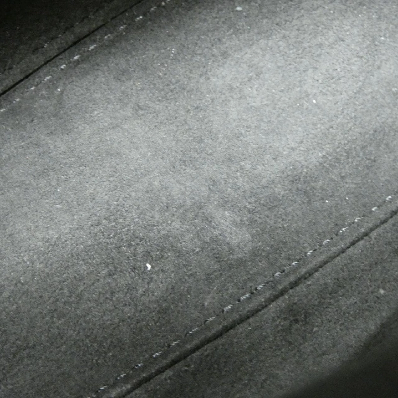 Túi xách vai Louis Vuitton Monogram Empreinte Boîte Chapeau Souple MM M45649 613895