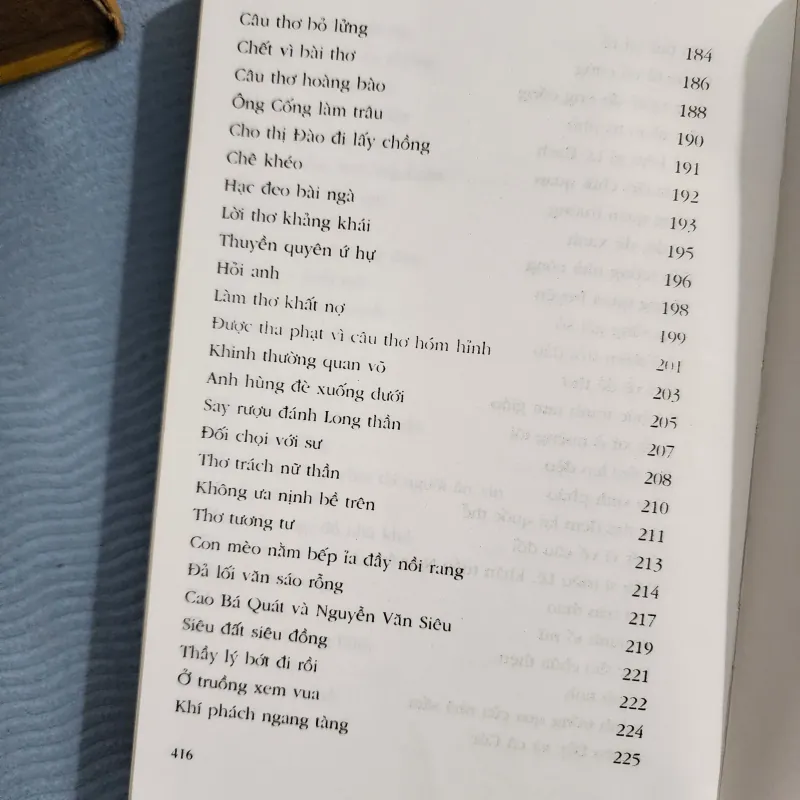 Giai thoại văn học việt nam | hoàng ngọc phách. Kiều thu hoạch  1002128