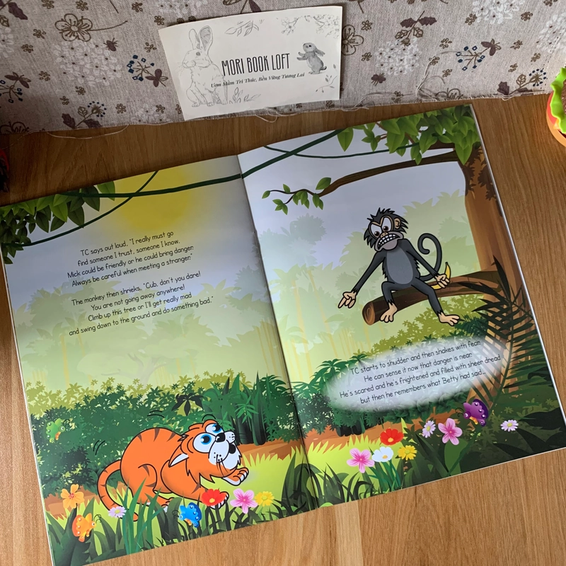 Sách tranh tiếng anh TC Gets Jungle Smart, Used, Picture Book For Kids 446680