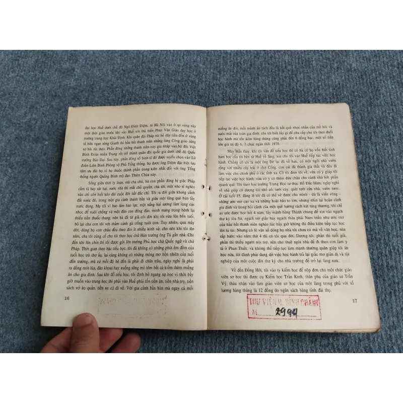 TÂM SỰ TƯỚNG LƯU VONG - HỒI KÝ HOÀNH LINH ĐỖ MẬU 701884