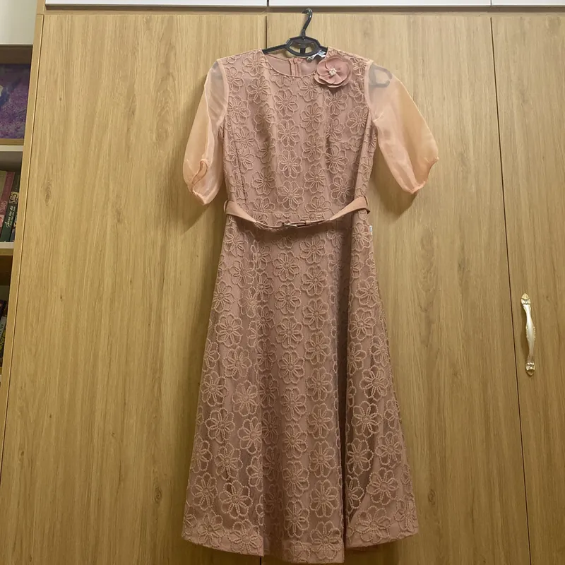 Váy hồng NEM size M, còn mới 683155