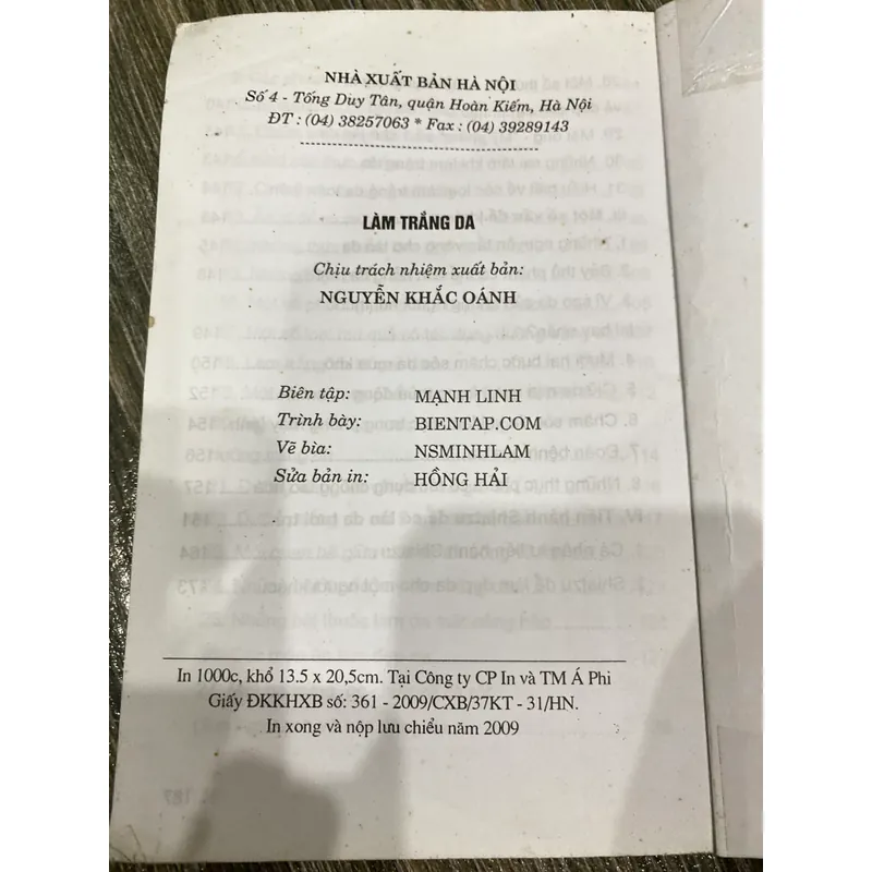 TỦ SÁCH SỨC KHOẺ: LÀM TRẮNG DA** TẶNG QUÀ TUỲ CHỌN + FREESHIP 693593