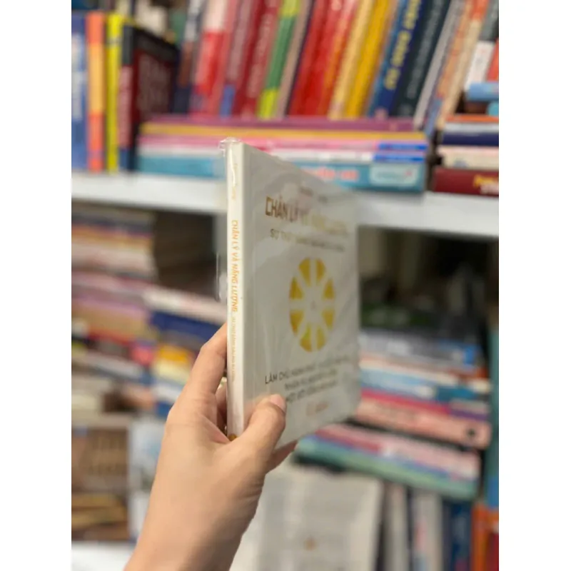 Chân lý và Năng lượng 561706